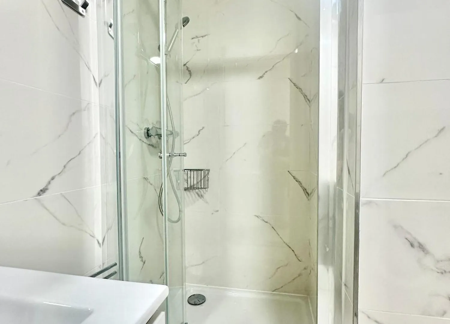 Modern Near Gare De Lyon Bercy F1 Apartment *